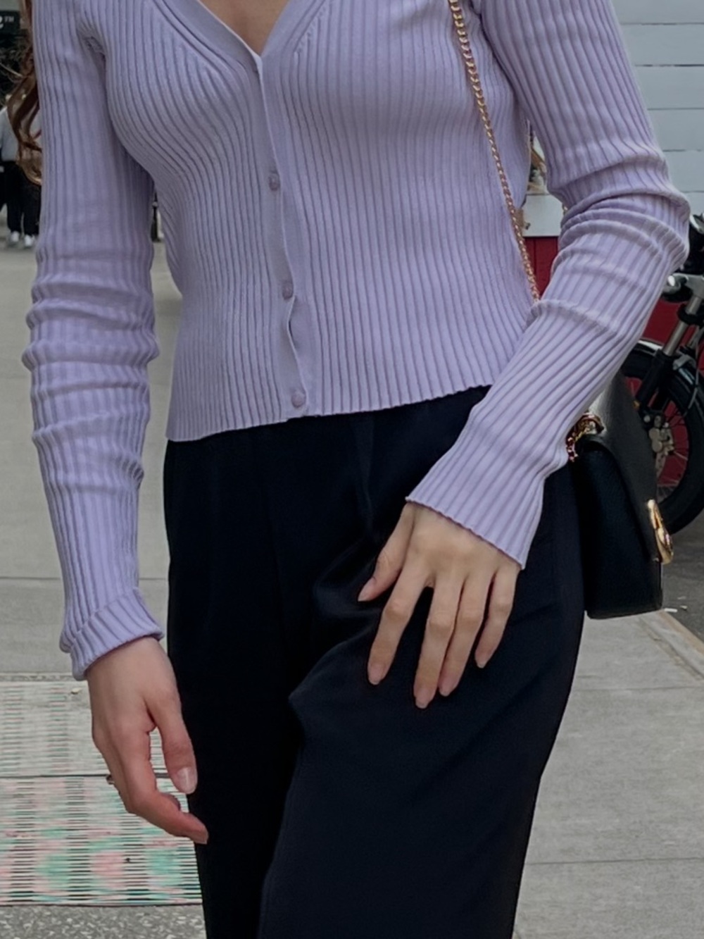 H&M Ribbed V-Neck Button Cardigan - Light Lavender - Picture 3 of 4